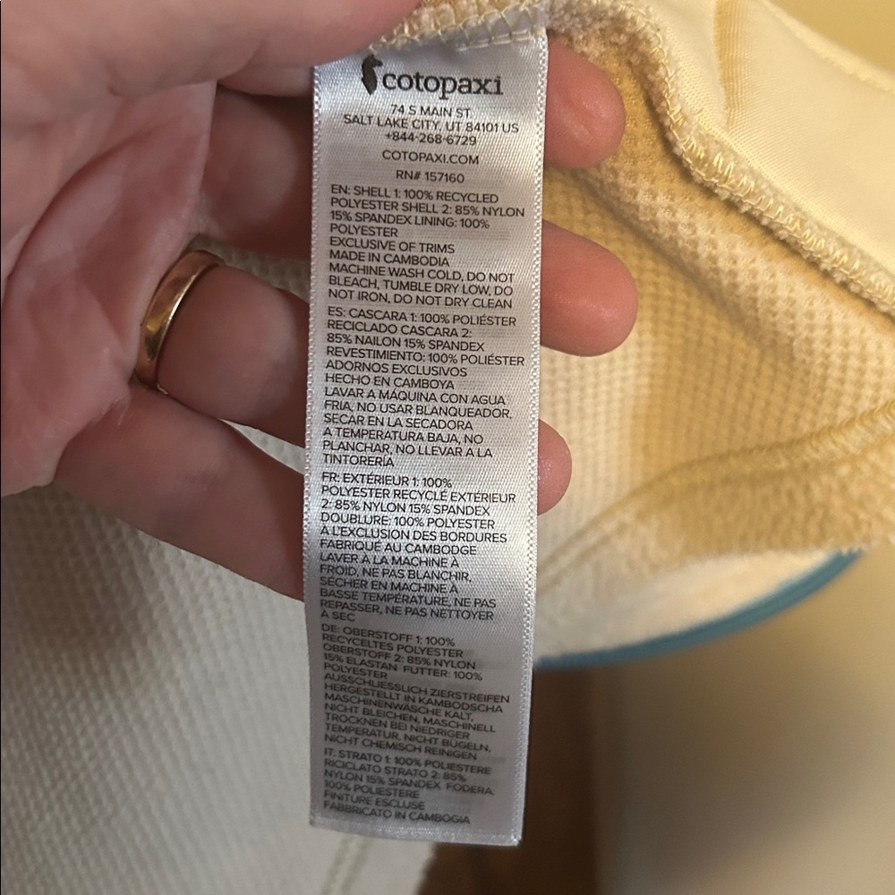 Womens Cotopaxi zip up fleece - Picture 5 of 6